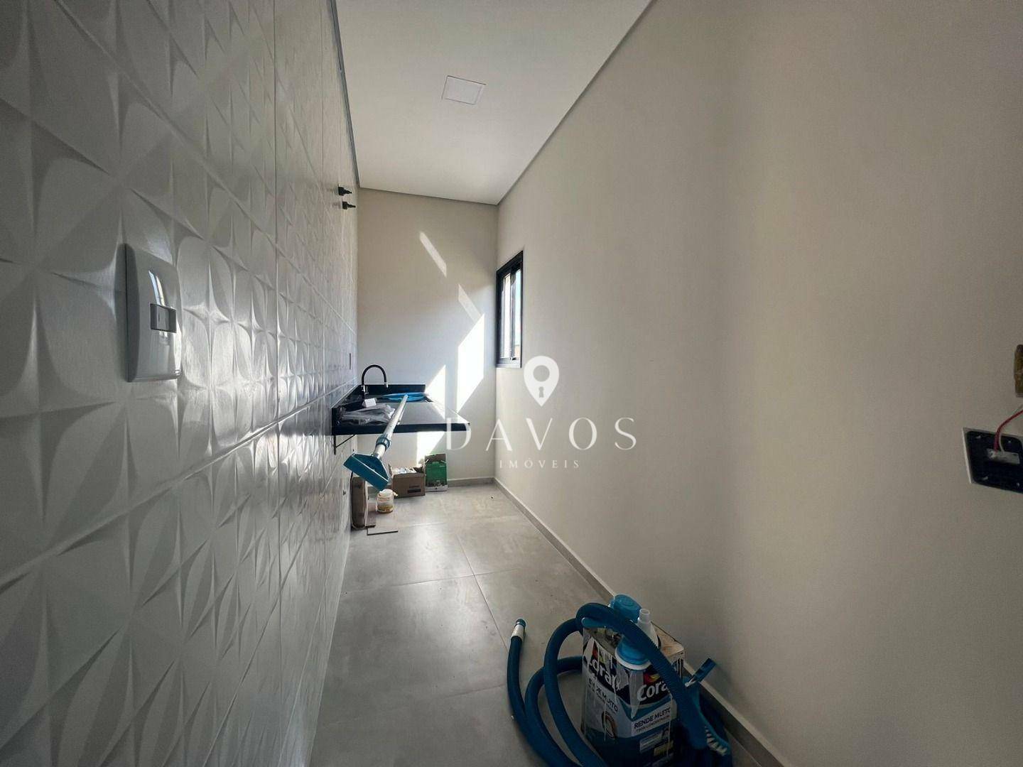 Casa à venda com 3 quartos, 238m² - Foto 6