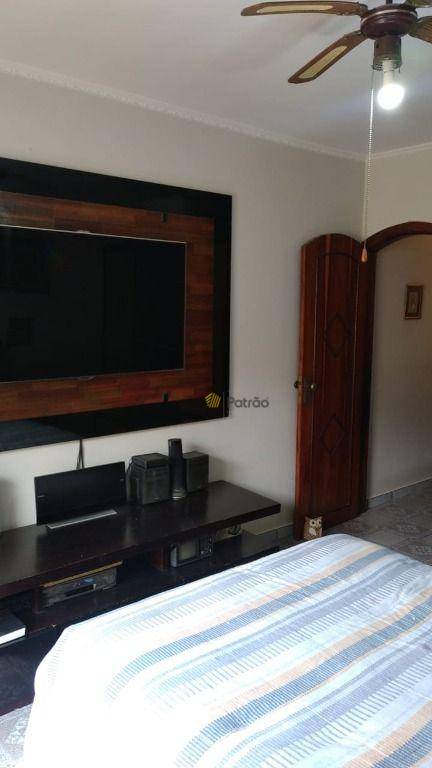 Sobrado à venda com 3 quartos, 230m² - Foto 34