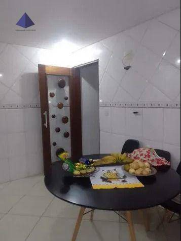 Sobrado à venda com 4 quartos, 218m² - Foto 3