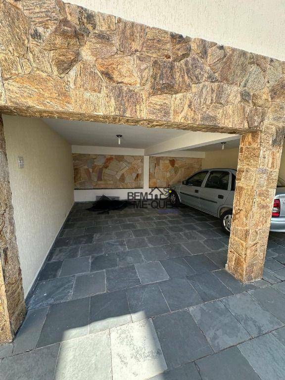 Casa à venda com 3 quartos, 100m² - Foto 17