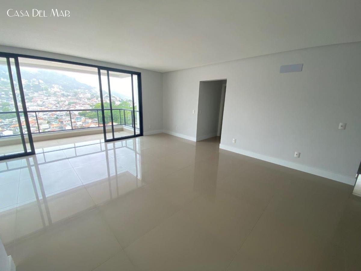 Apartamento à venda com 3 quartos, 123m² - Foto 16