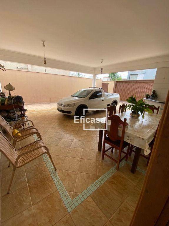 Casa de Condomínio à venda com 3 quartos, 190m² - Foto 18