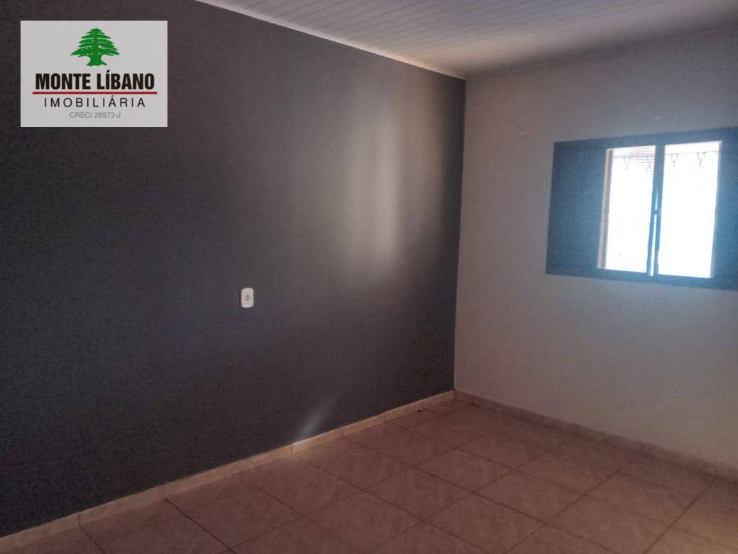 Casa para alugar com 2 quartos, 100m² - Foto 4