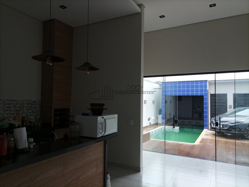 Casa à venda com 2 quartos, 101m² - Foto 13