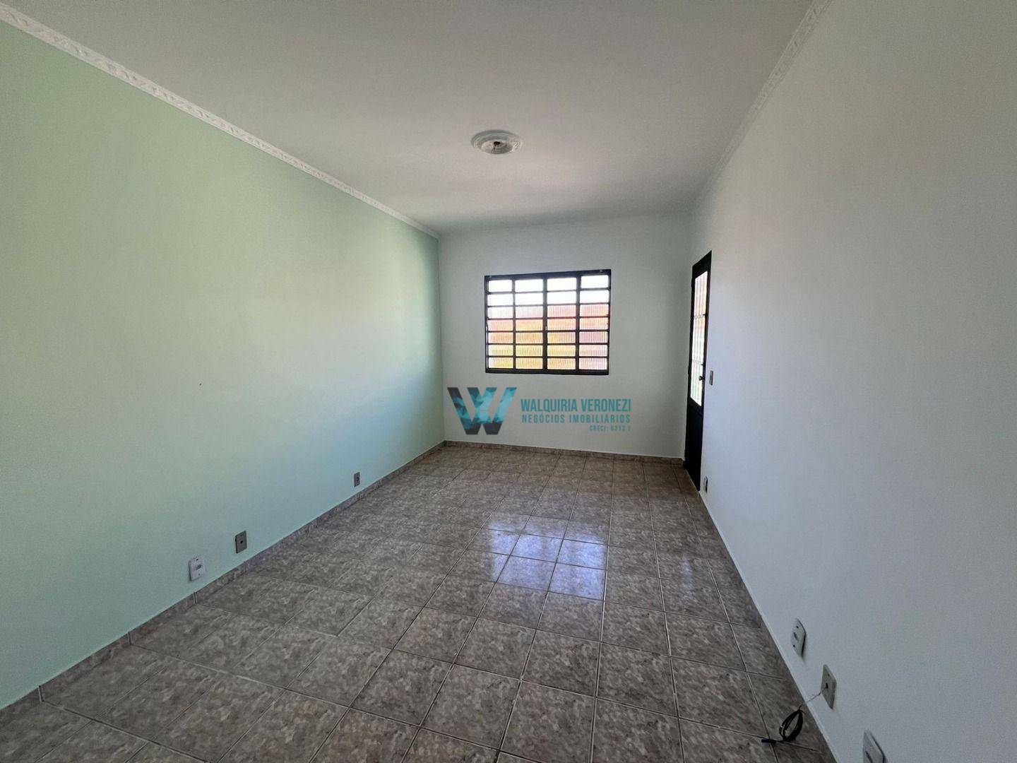 Casa à venda com 2 quartos, 94m² - Foto 3