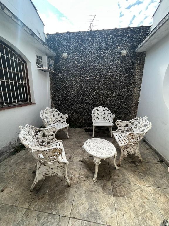 Casa à venda e aluguel com 3 quartos, 126m² - Foto 12