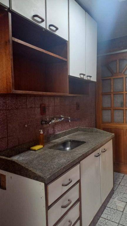 Apartamento à venda com 2 quartos, 48m² - Foto 27