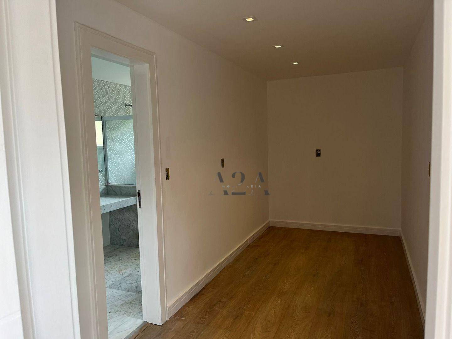 Casa à venda com 4 quartos, 357m² - Foto 48