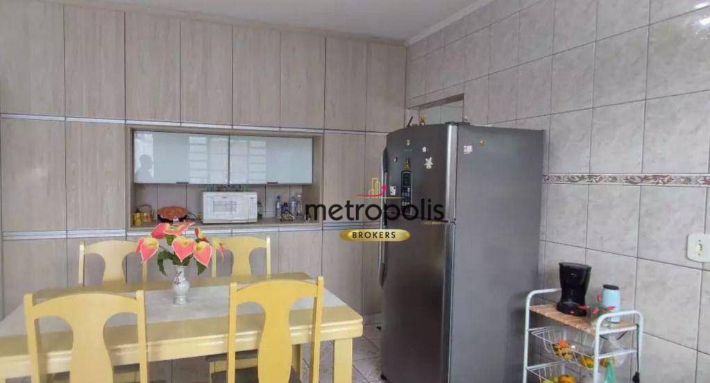 Casa à venda com 5 quartos, 350m² - Foto 3