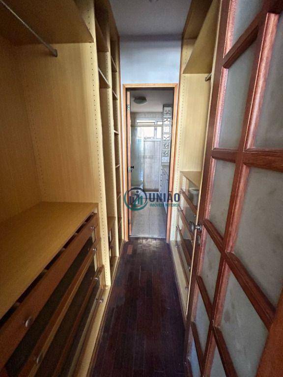 Apartamento à venda com 3 quartos, 130m² - Foto 10