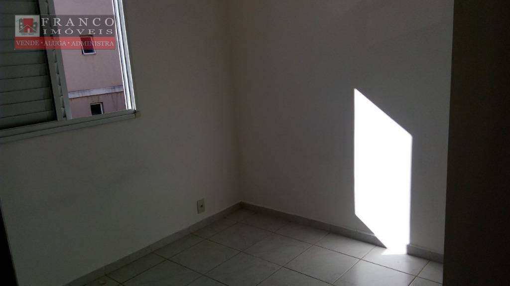 Apartamento à venda com 3 quartos, 60m² - Foto 19