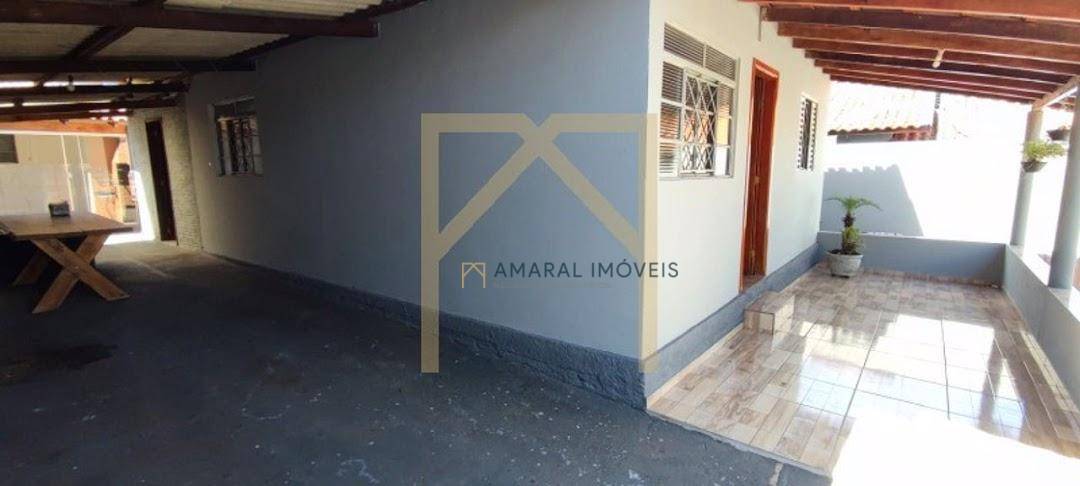 Casa, 2 quartos, 150 m² - Foto 1