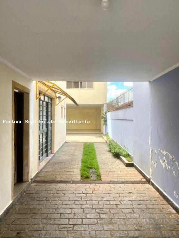 Casa à venda com 3 quartos, 300m² - Foto 20