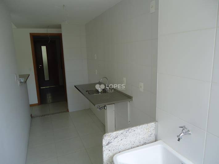 Apartamento à venda com 2 quartos, 56m² - Foto 18