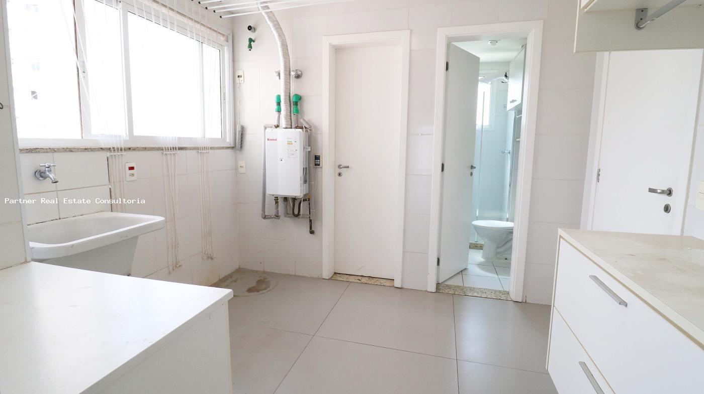 Apartamento à venda com 4 quartos, 223m² - Foto 41