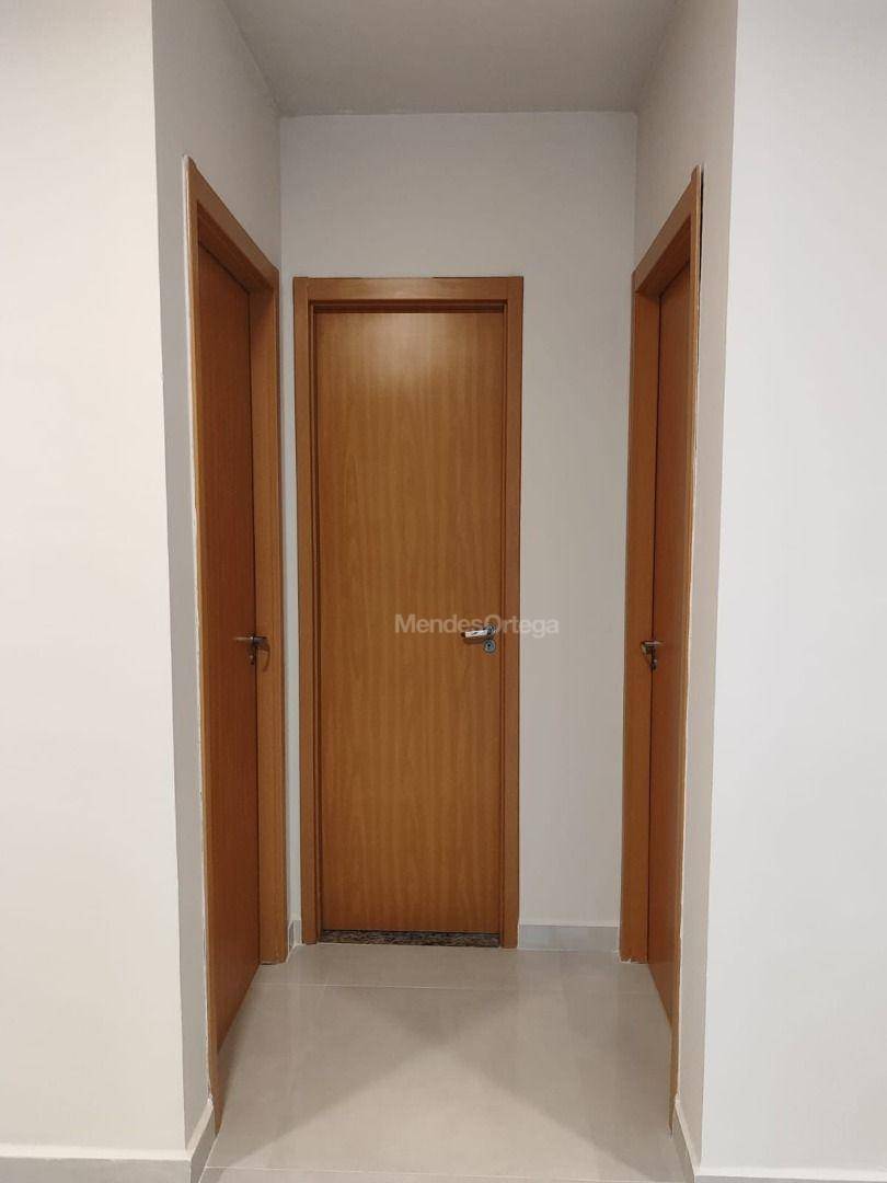 Apartamento à venda com 2 quartos, 43m² - Foto 5