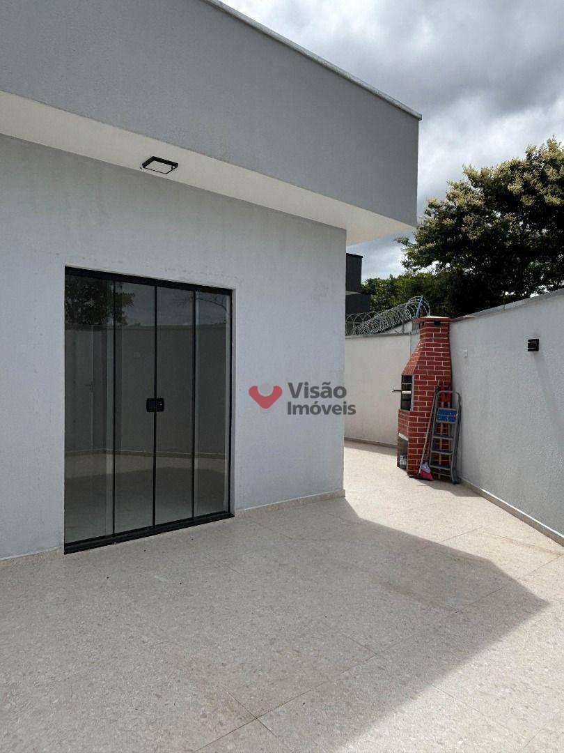 Casa à venda com 3 quartos, 102m² - Foto 19