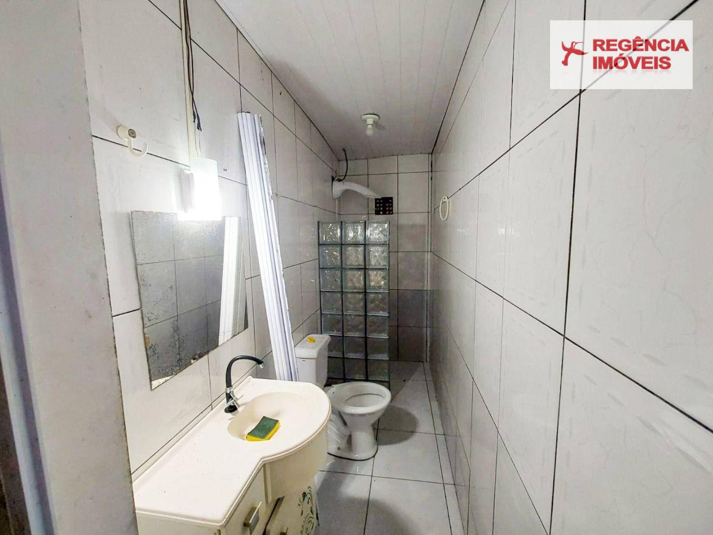 Casa à venda com 3 quartos, 100m² - Foto 6