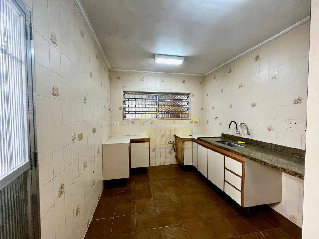 Sobrado para alugar com 3 quartos, 156m² - Foto 7