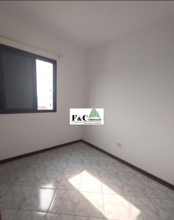 Apartamento à venda com 3 quartos, 86m² - Foto 8