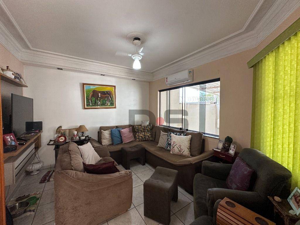 Casa, 3 quartos, 120 m² - Foto 1