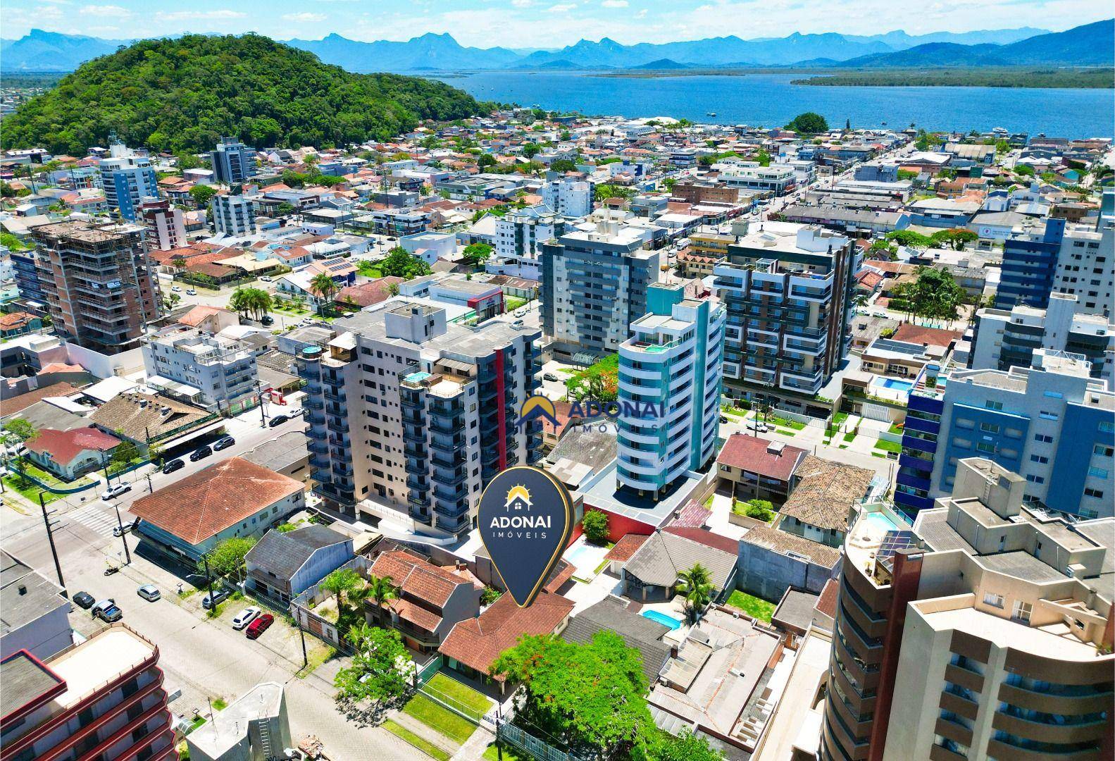 Casa, 3 quartos, 200 m² - Foto 1