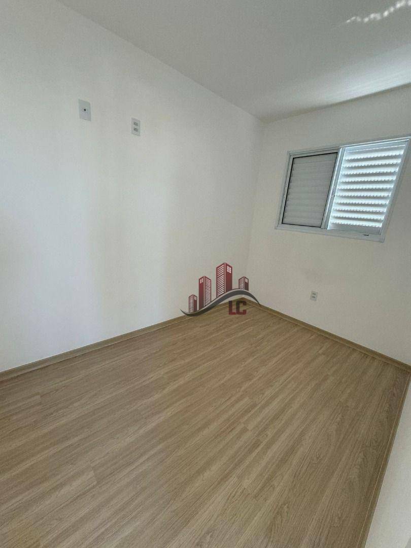 Apartamento à venda com 2 quartos, 60m² - Foto 19