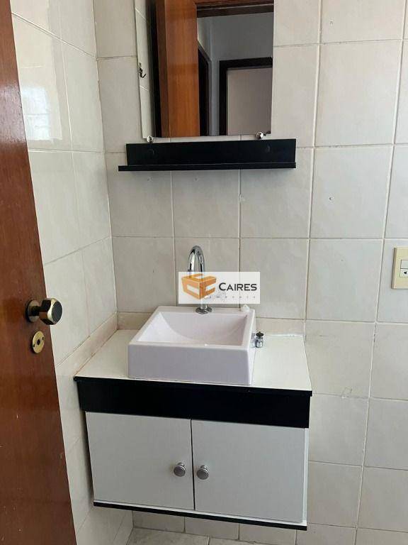 Apartamento à venda com 2 quartos, 70m² - Foto 11