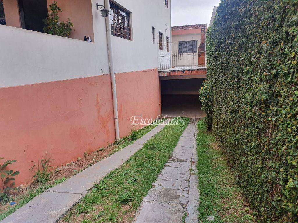 Sobrado à venda com 3 quartos, 230m² - Foto 2