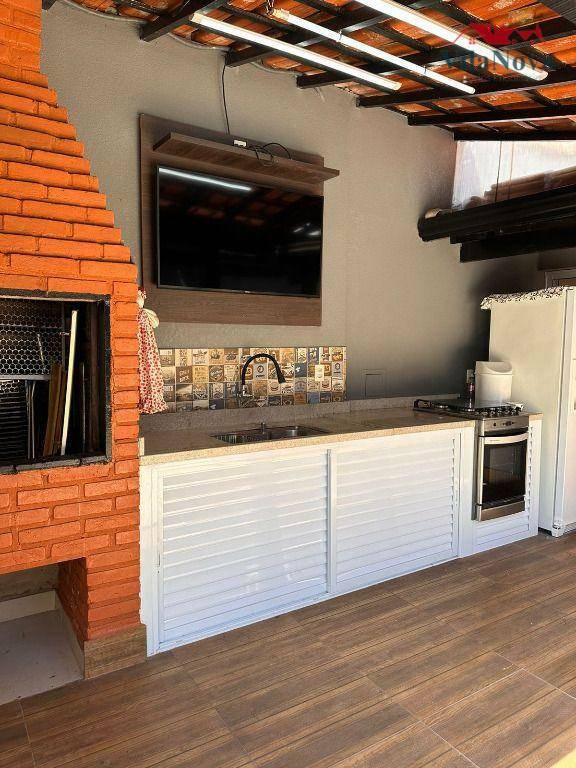 Casa à venda com 3 quartos, 190m² - Foto 6