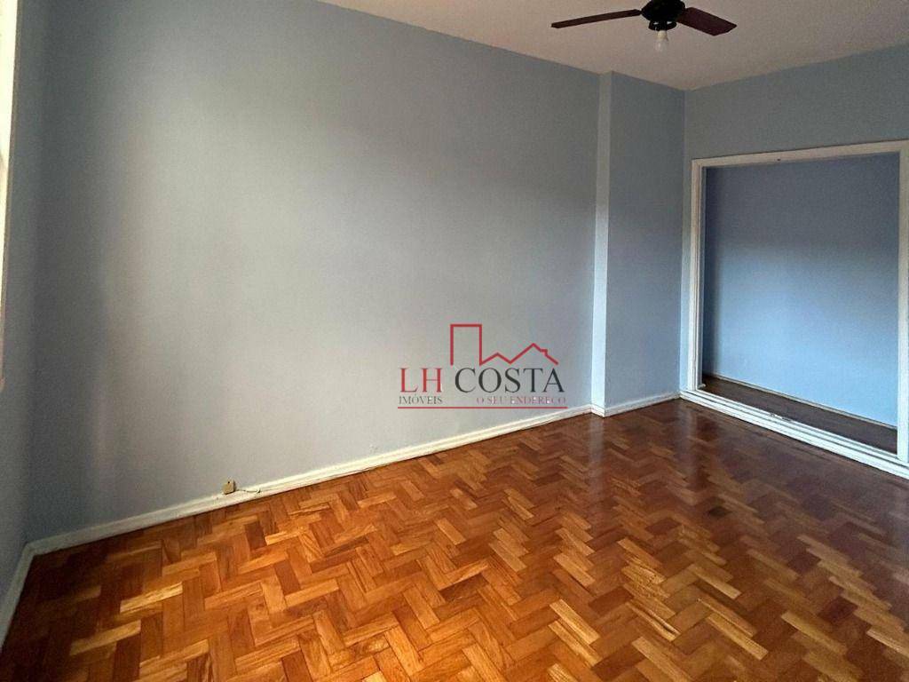 Apartamento à venda com 3 quartos, 120m² - Foto 4