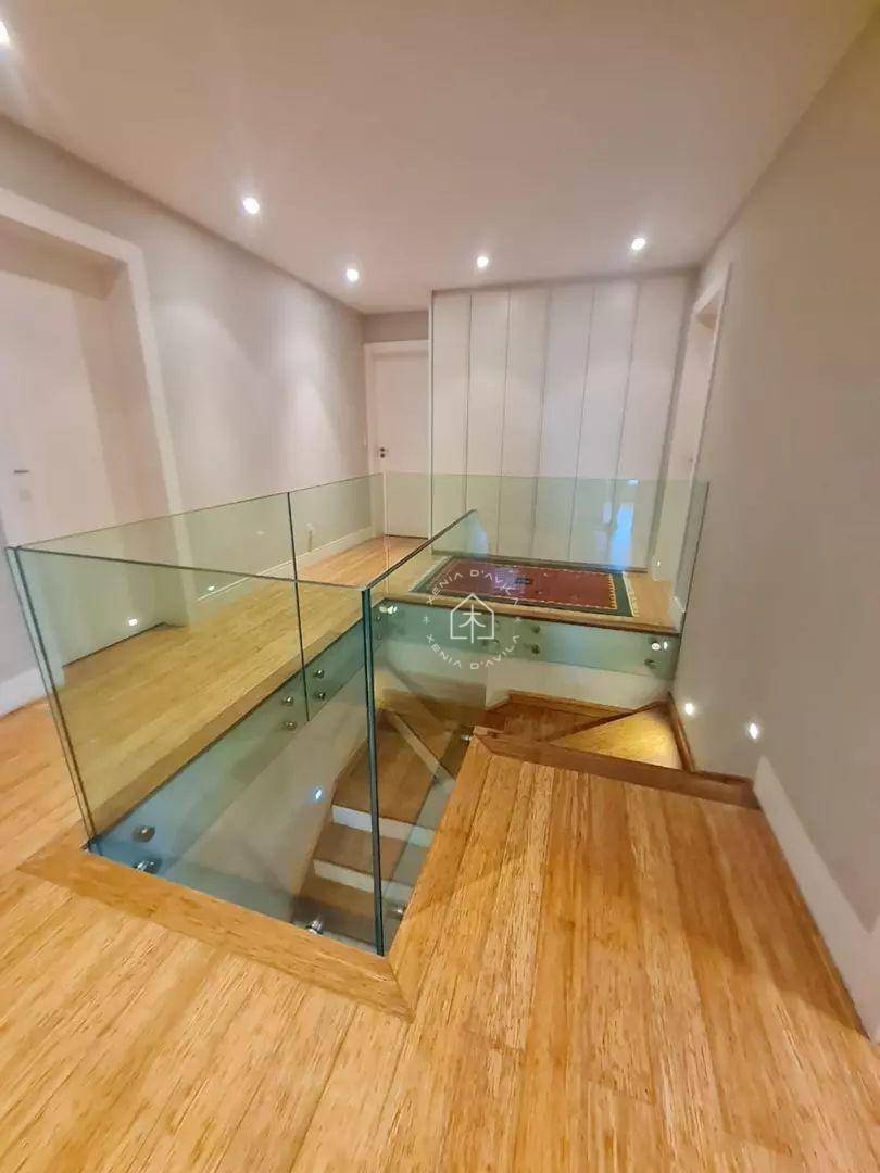 Casa de Condomínio à venda com 4 quartos, 560m² - Foto 12