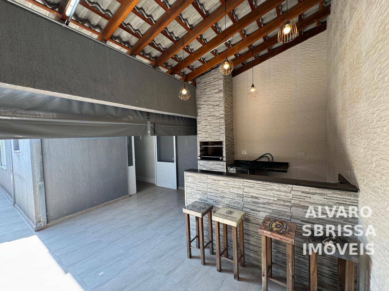 Casa de Condomínio para alugar com 2 quartos, 88m² - Foto 1