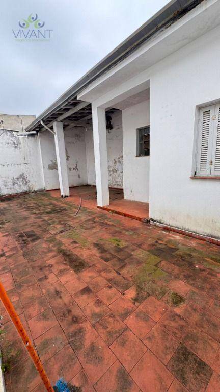 Casa para alugar com 3 quartos, 137m² - Foto 7