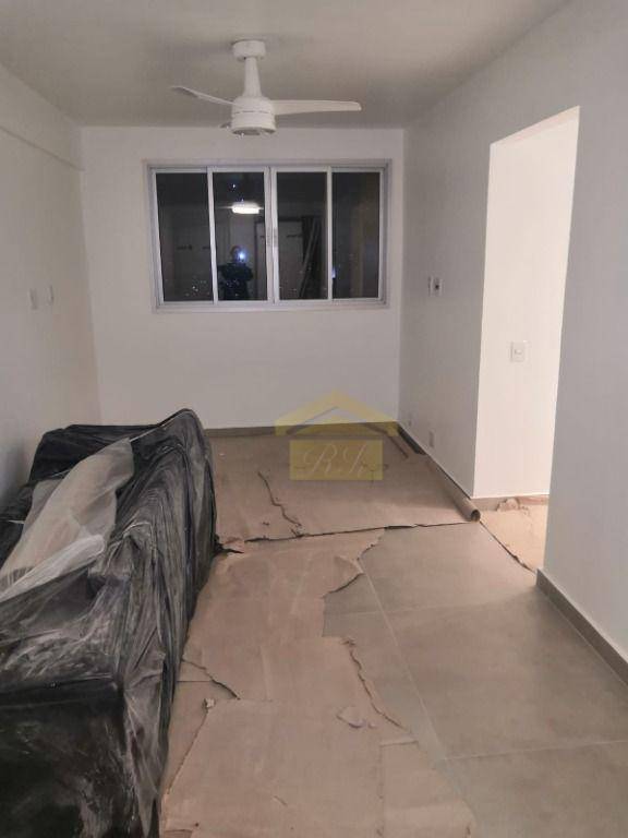 Apartamento à venda com 2 quartos, 60m² - Foto 1