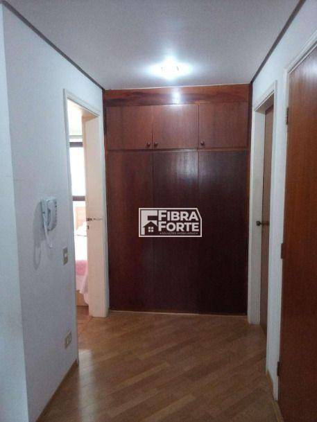 Apartamento à venda com 3 quartos, 199m² - Foto 15