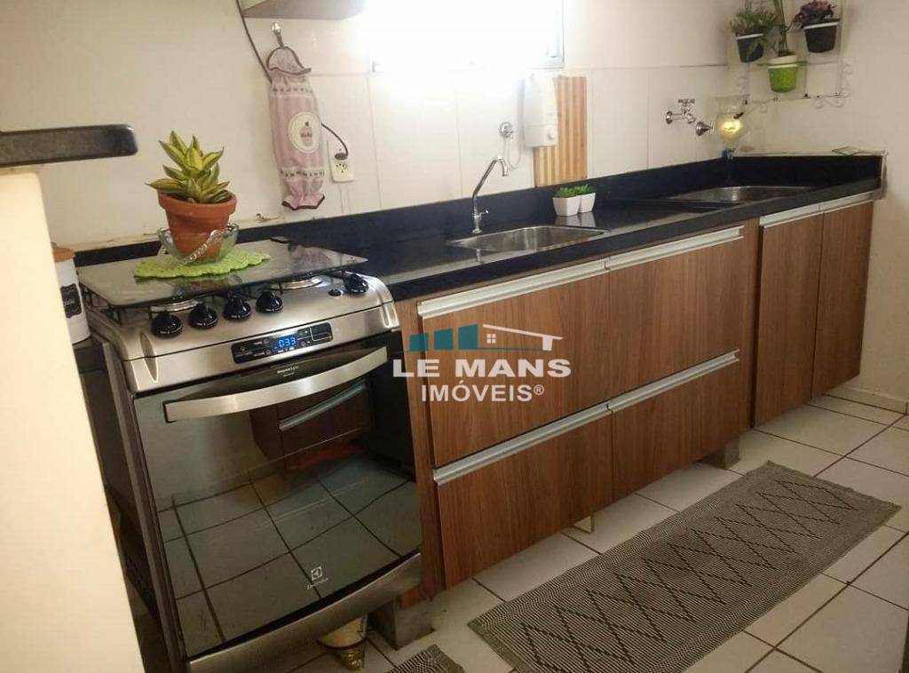 Apartamento à venda com 2 quartos, 49m² - Foto 5