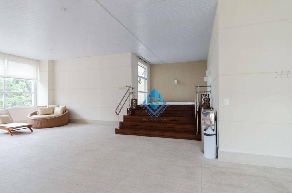 Apartamento para alugar com 3 quartos, 198m² - Foto 47