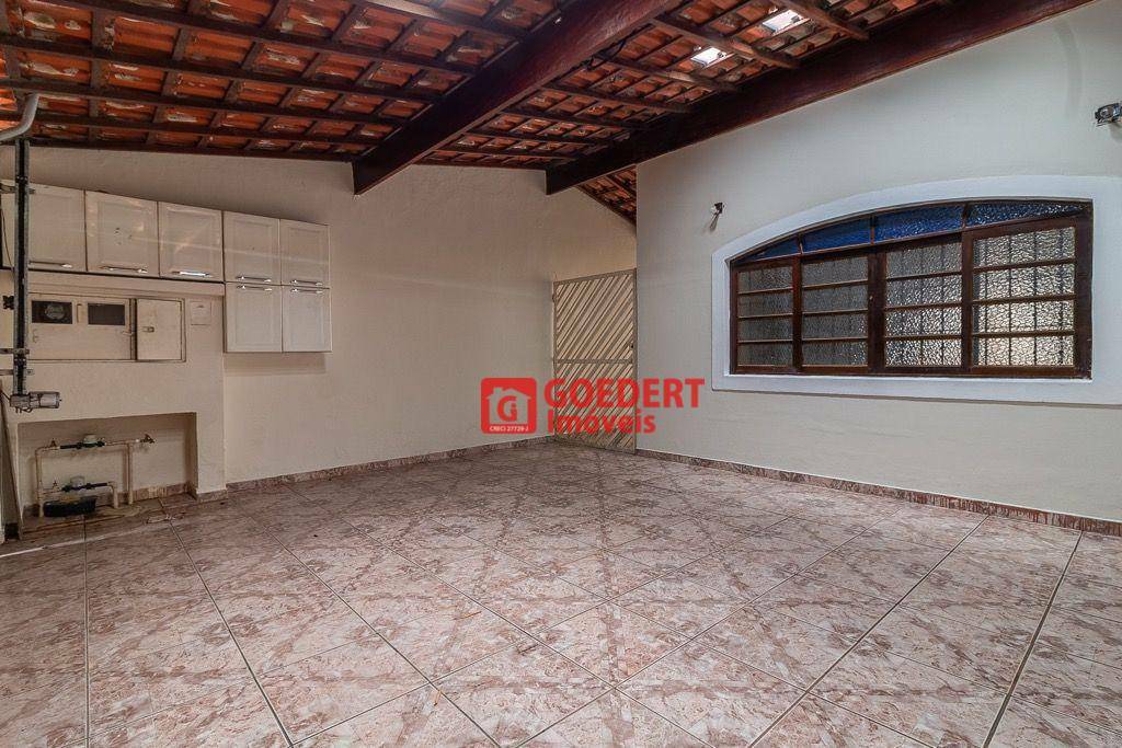 Sobrado à venda com 3 quartos, 196m² - Foto 3