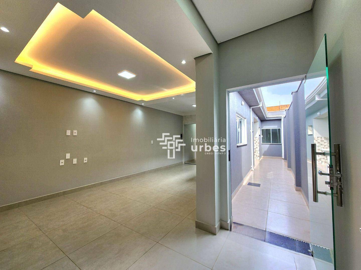 Casa à venda com 3 quartos, 130m² - Foto 2