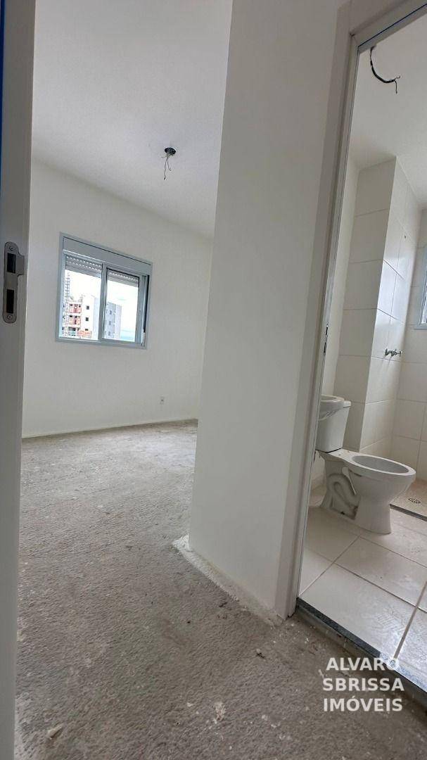 Apartamento à venda com 3 quartos, 56m² - Foto 12