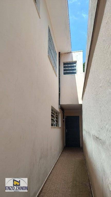 Casa à venda e aluguel com 3 quartos, 258m² - Foto 35