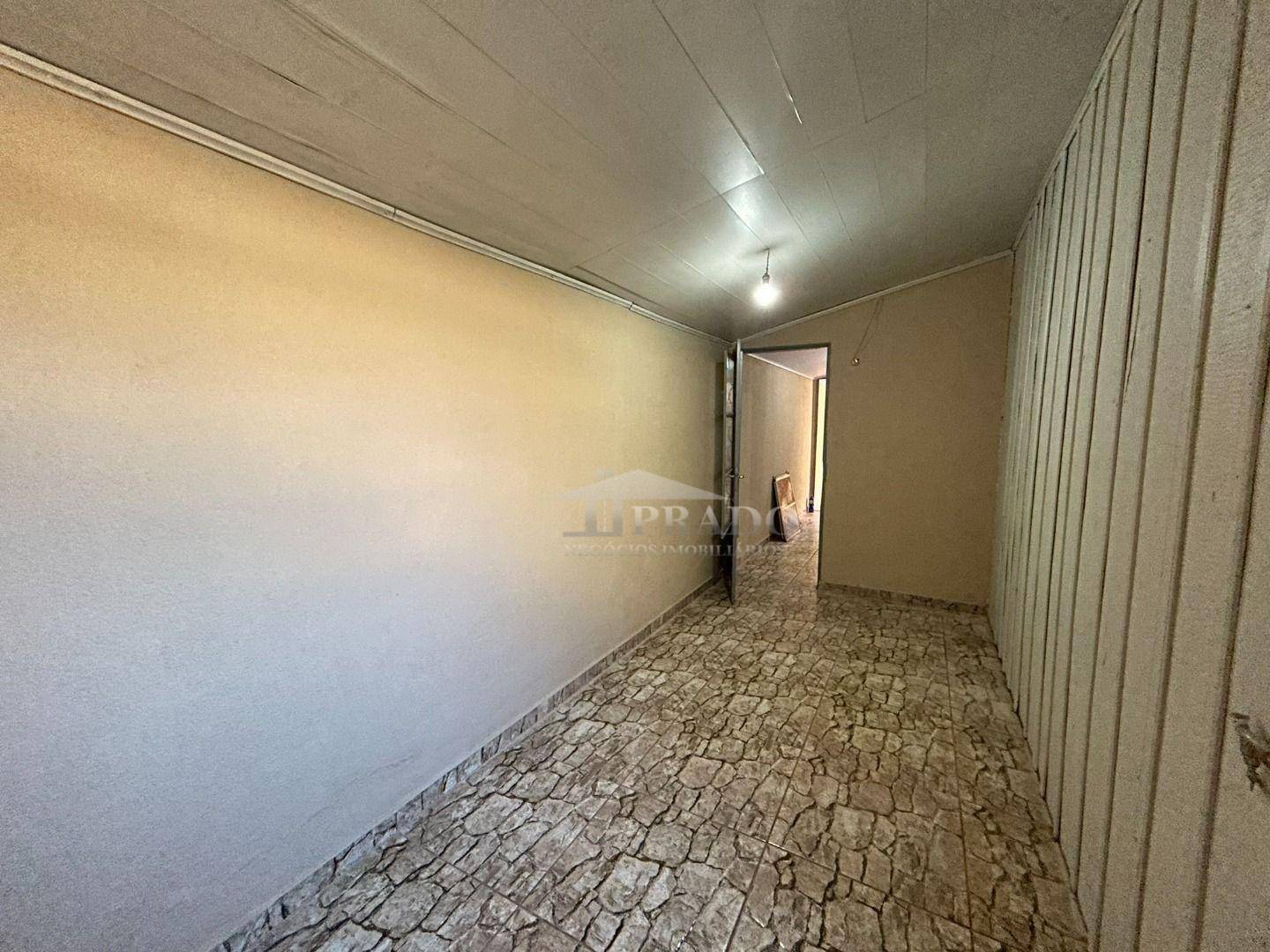 Casa para alugar com 3 quartos, 106m² - Foto 13