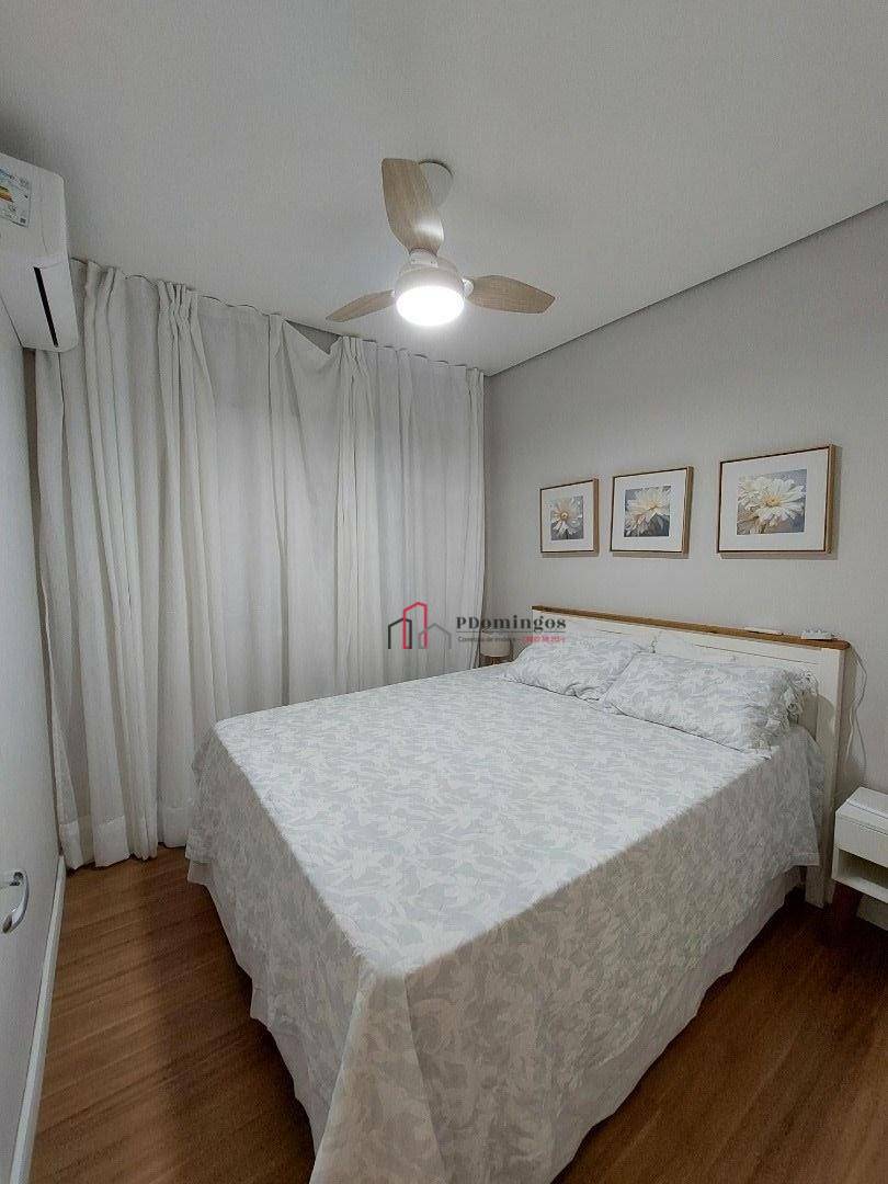 Casa de Condomínio para alugar com 3 quartos, 75m² - Foto 8