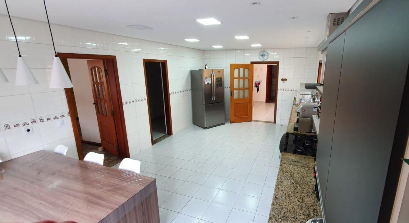 Casa de Condomínio à venda com 4 quartos, 445m² - Foto 16