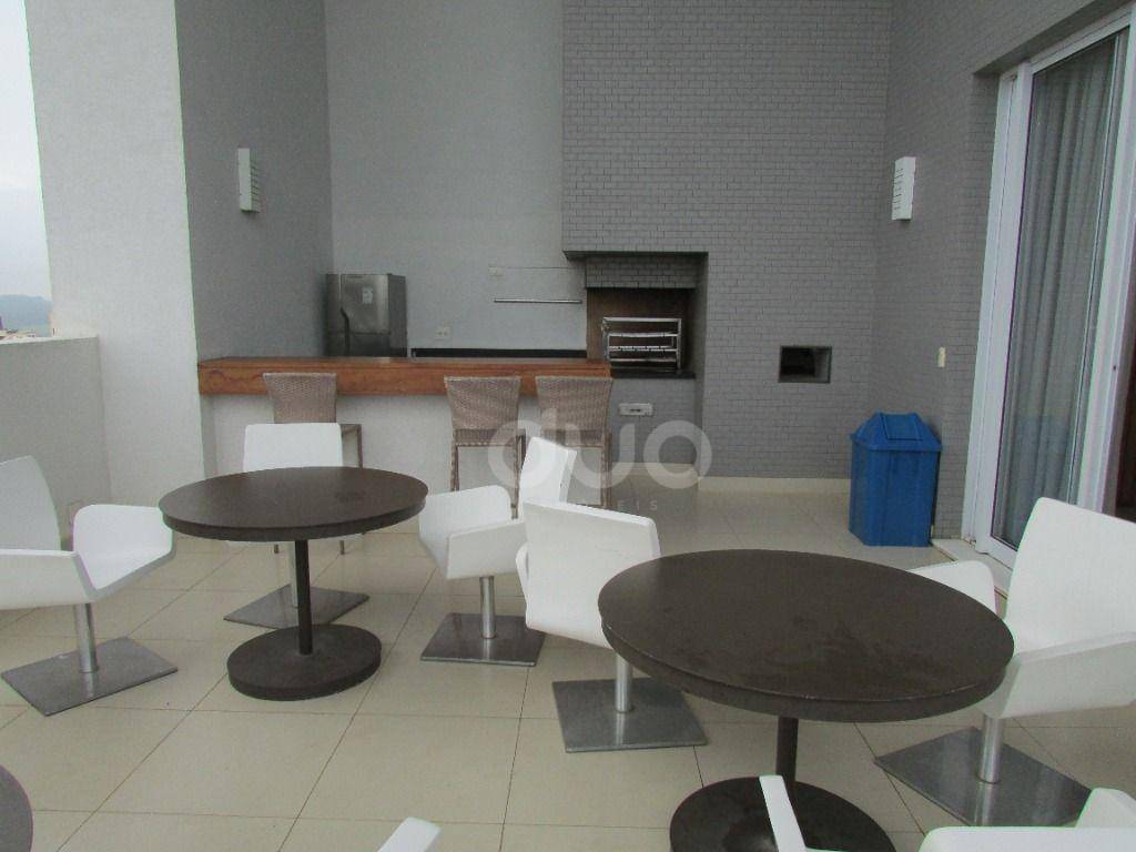 Apartamento para alugar com 1 quarto, 54m² - Foto 18