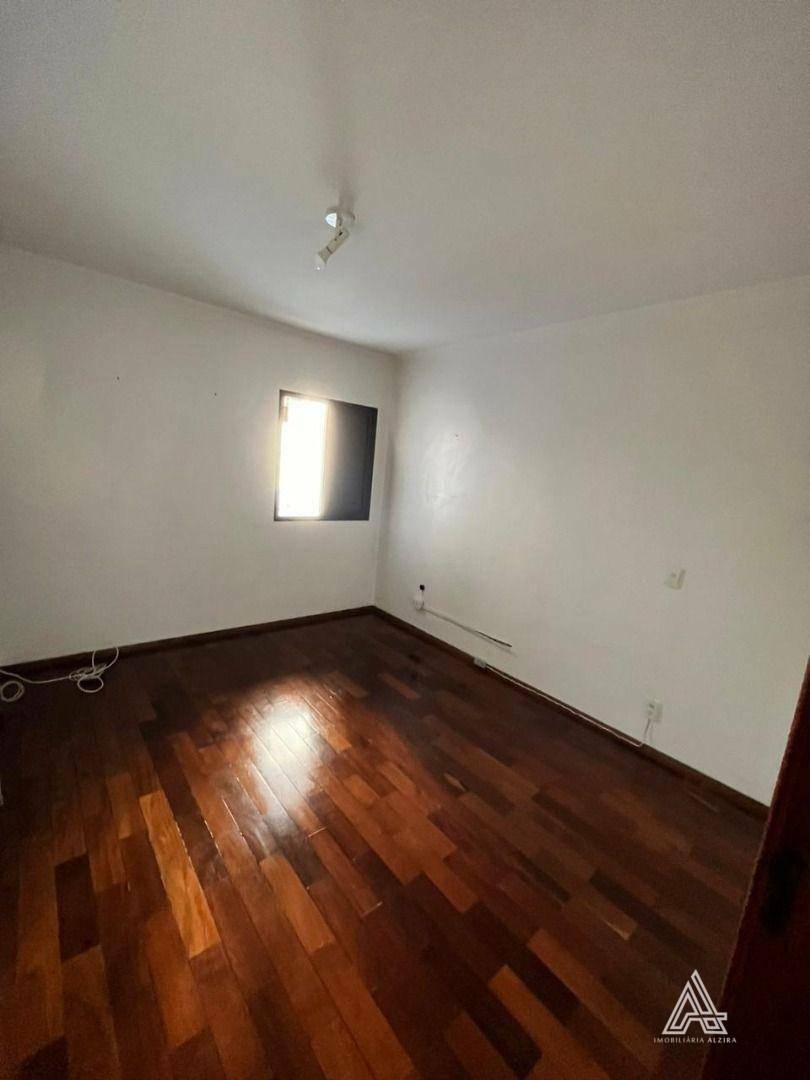 Apartamento à venda com 3 quartos, 114m² - Foto 34