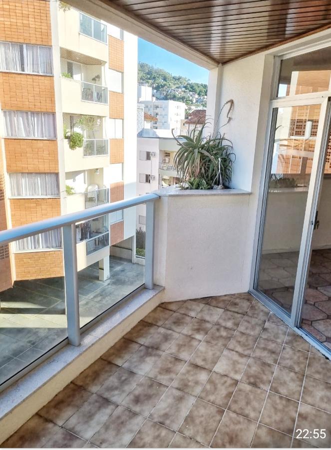 Apartamento à venda com 3 quartos, 121m² - Foto 9