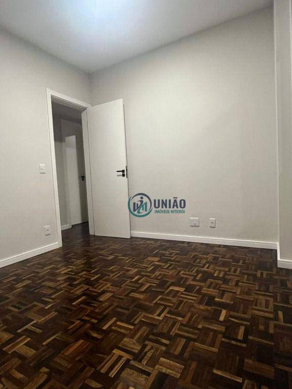 Apartamento à venda com 2 quartos, 80m² - Foto 21