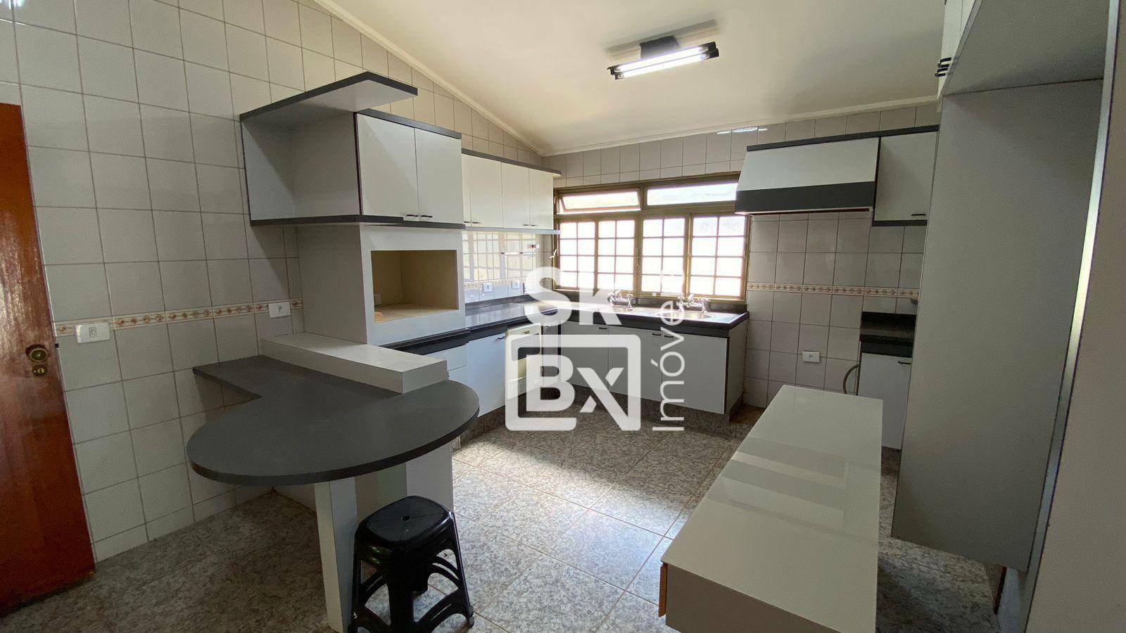 Casa à venda com 5 quartos, 430m² - Foto 26